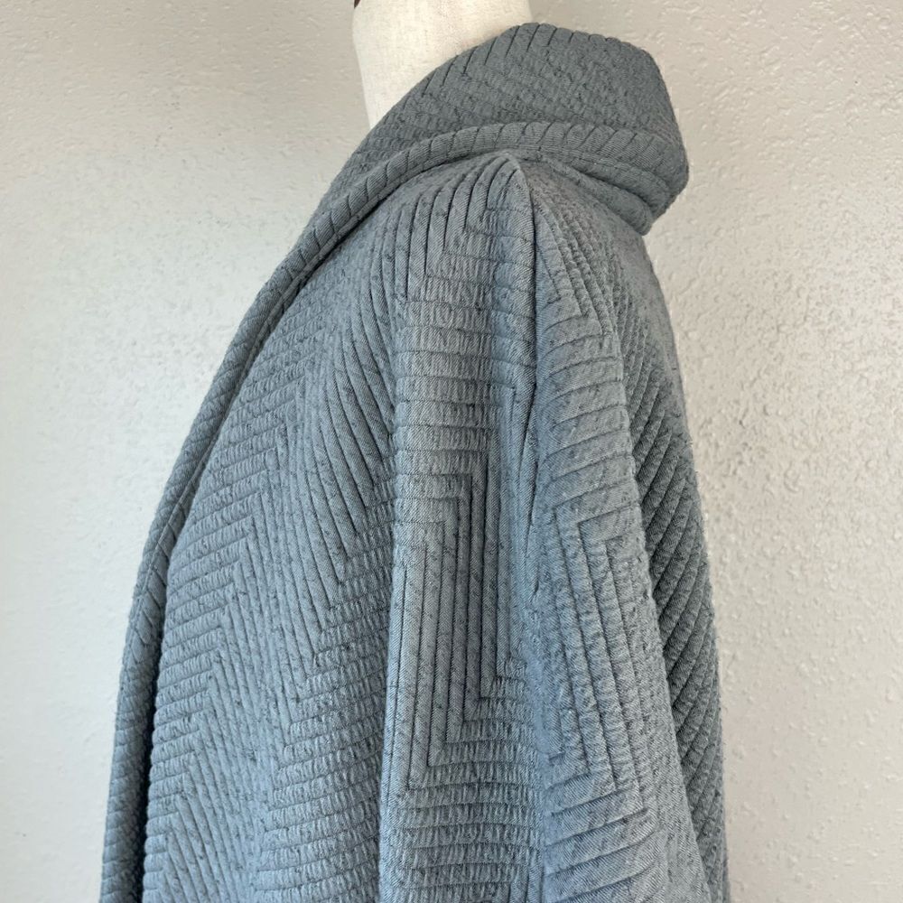 Fabletics Open Front Athletic Cardigan Top Size L EUC - Picture 4 of 9